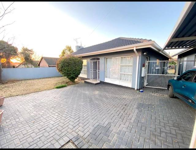 3 BEDROOM HOUSE FOR SALE IN MINDALORE